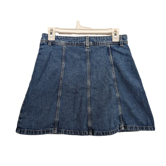 Divided by H&M Denim Mini Skirt Size 6 Blue Medium Wash Button Front Casual Work - Picture 2 of 9